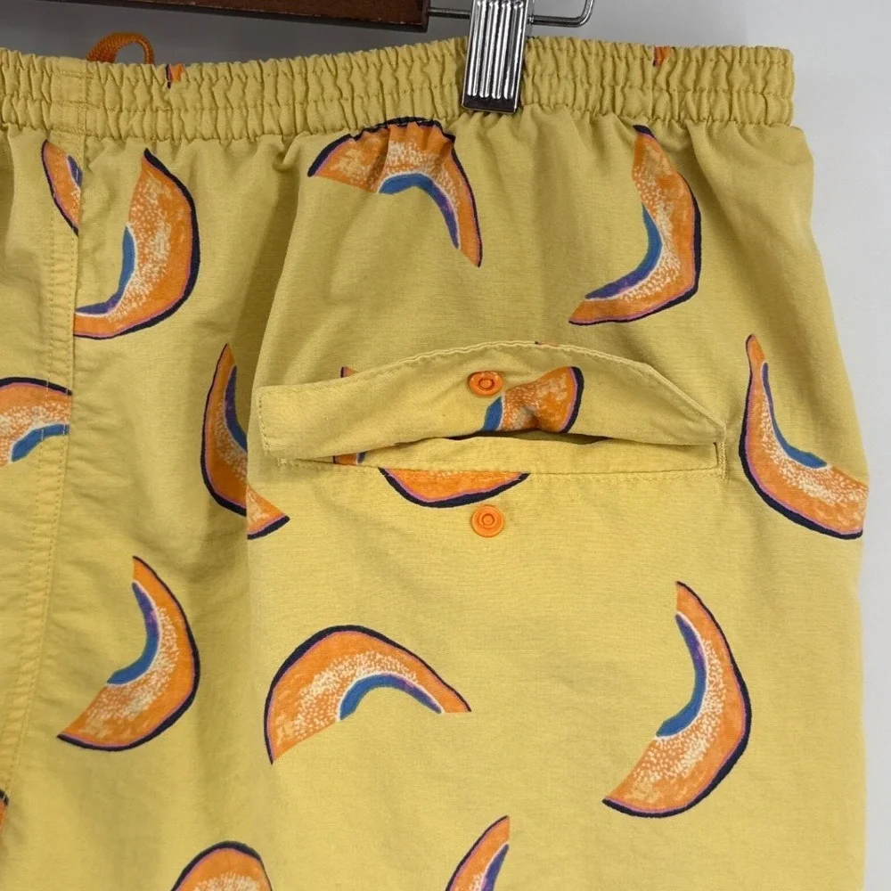 Patagonia Baggies 5 In Men XL Yellow Melon Cantaloupe Recycled Nylon Shorts